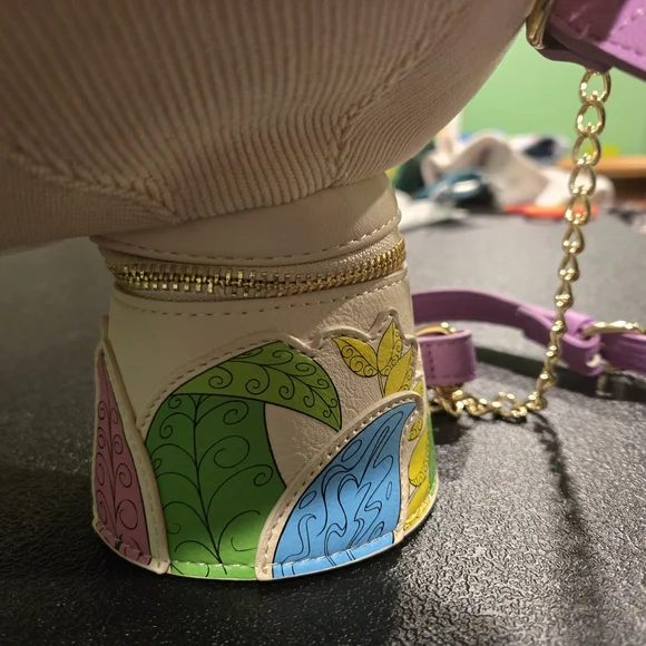 StitchShoppe Loungefly Alice In Wonderland CaterpillerMushroom CrossbodyBag NWOT - Picture 7 of 15